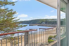 Agradable apartamento vacacional con jardín | Vistas al agua | En la playa - Image 2