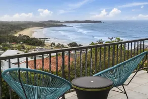 Emerald Views Signal Street 9 - Stunning views of Emerald Beach - Image 3