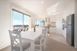 Scenic Sandy Bay Lookout in the Hills - Image 3