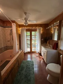 Orchard Cabin Escape | Views, Wineries & Peace - Image 4