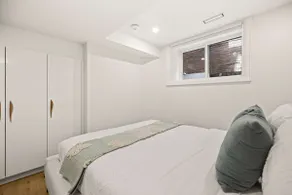 Sleek 2-BR Apartment | 55” TV | Sleeps 6! - Image 5