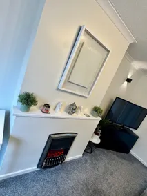 Comfortable 3BR house-parking close to city centre - Image 4