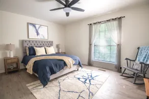 Maple & Marigold – Modern Comfort + WiFi - Image 5