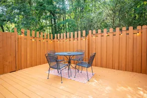 Maple & Marigold – Modern Comfort + WiFi - Image 3