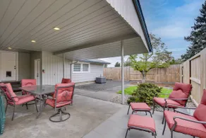 Willamette Valley Family Home w/ Fenced Yard - Image 2