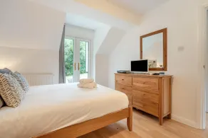 2 Bed in Stone Cross oc-g33059 - Image 3