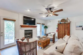 Inviting Home w/ Golf Course View in Diamondhead! - Image 4