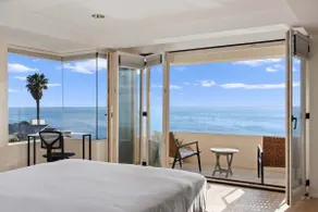 La Jolla Private Beach Oceanfront - Image 3