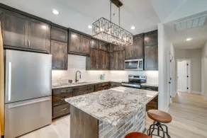 Brand-New Home 2 Mi to Shannon Med Center! - Image 3