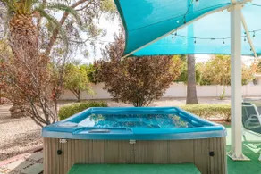 Montecito | Walk/Bike to Old Town, Spa & Sleeps 12 - Image 4