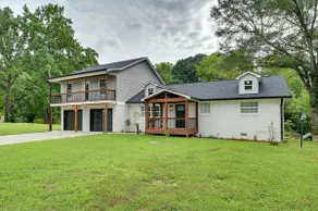 5 Mi to Lake Thom-a-lex: Family-friendly Retreat - Image 2