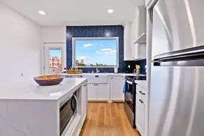 High-end Waterfront | Near Beach & SpaceX Views - Image 3