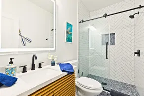 High-end Waterfront | Near Beach & SpaceX Views - Image 5