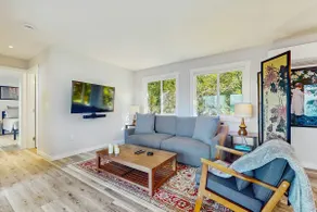 1 BR home with private hot tub and dog friendly - Image 5