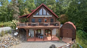 Secluded Smoky Mountain Log Cabin Retreat - Image 3