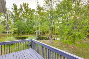 Large Yard w/ Pond: Family Retreat in New Albany! - Image 4