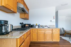 1BR Unit + Parking + Near DTLA #TravelSGV - Image 3