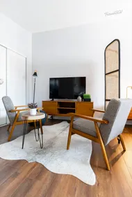 1BR Unit + Parking + Near DTLA #TravelSGV - Image 2
