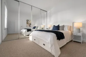 Sweet Seymour - 3 Bed 2 Bath Cosy & Modern Home - Image 3