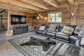 Luxe Cabin Compound 4 Mi to Cameron State Forest! - Image 5