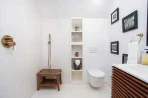 Historic, Modern Comforts, Walk To Downtown - Image 3