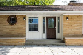 Modern 3BR | Game Room | Yard | W/D | Coffee Bar! - Image 3
