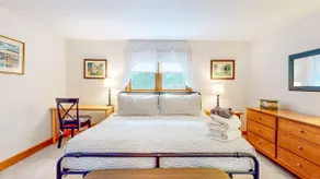 Tranquil Woodland Retreat + Private Beach Access - Image 5