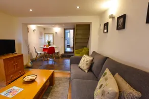 Fireman's Cottage - Image 5
