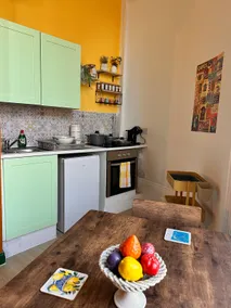 Stylish Double Room in Dalston, 2-Min Walk to Overground, Shared Bathroom - Image 4