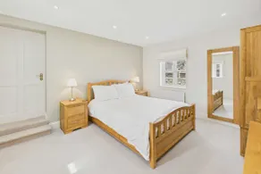 Host & Stay - Blue Barn - Image 3
