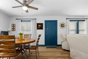 Bartonville 3BR |Peloton + Work Space |5mi Airport - Image 3