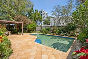 Golden Views Hideaway - Ocean views & Free parking - Image 4