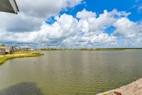 Private Home on Lagoon w/ Views in Hitchcock! - Image 3