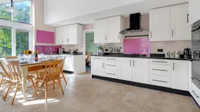 Whitehall Cottage - heart of Painswick - Image 3