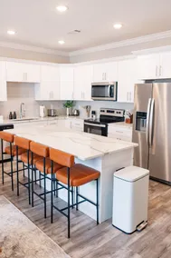 The Oxford Edit | Chic 3BR, All En Suites + Pool - Image 4