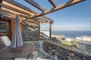 Maison de vacances avec jardin, barbecue et internet haut débit | Vue montagne | Parfaite pour le travail à distance - Image 2