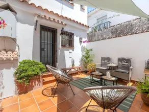 LXR Townhouse 2B Close to the sea - Image 2