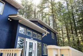 Blue Anchor- Lakefront 8 Bedroom with Indoor Pool - Image 5