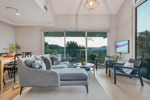 Ralphies Villa 2 bed 2 bath with Valley views - Image 4
