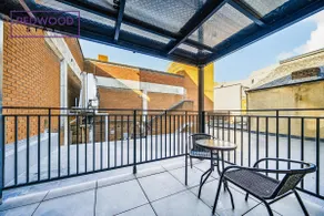 Brand New Town Center, Free Fast WiFi, Balcony By Redwood Stays - Image 3