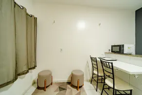Pet Friendly Flat near the Airport - Image 3