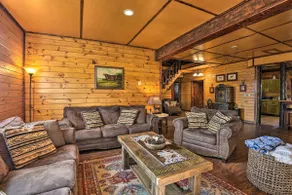 Lakeside Gem: Hot Tub & Game Room in Hancock - Image 2