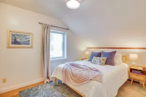 Hike & Leaf Peep: Couples Retreat in Waterbury! - Image 4