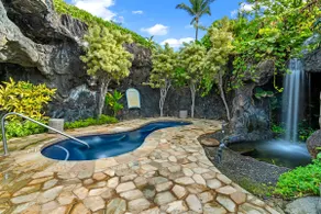 Ocean View Kauai Resort | Beach & Pools | King Bed - Image 5