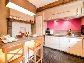 Traditional Cottage with private terrace - Image 2