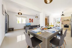 Nissini Villa #8 - Image 2