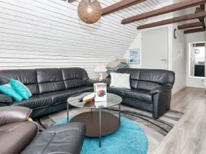 6 person holiday home in Ebeltoft - Image 2