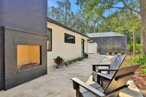 3BR with private pool, fireplace, grill, AC, & W/D - Image 3