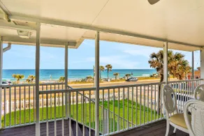 Updated 4BR Oceanfront | Balcony | W/D - Image 3