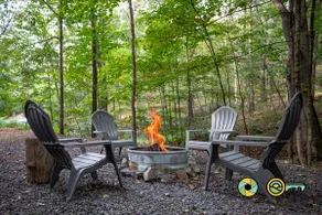 Basye Retreat - Authentic log cabin coziness! - Image 4